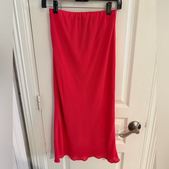 krisa Dresses & Skirts - Elegant Pink Women's Skirt